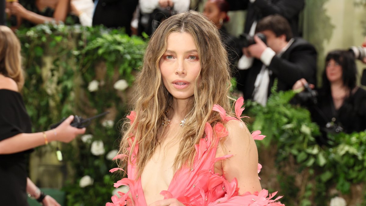 jessica biel pink dress Wedding Dress of the Week: Jessica Biel