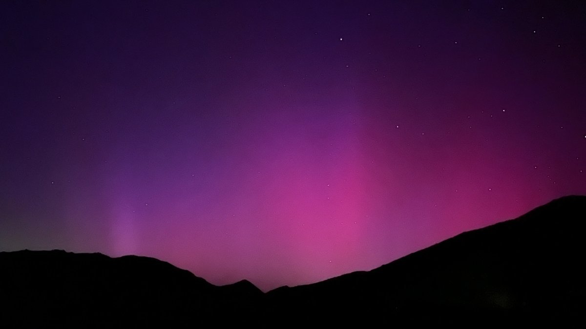 Northern lights, aurora borealis seen from San Diego County mountains