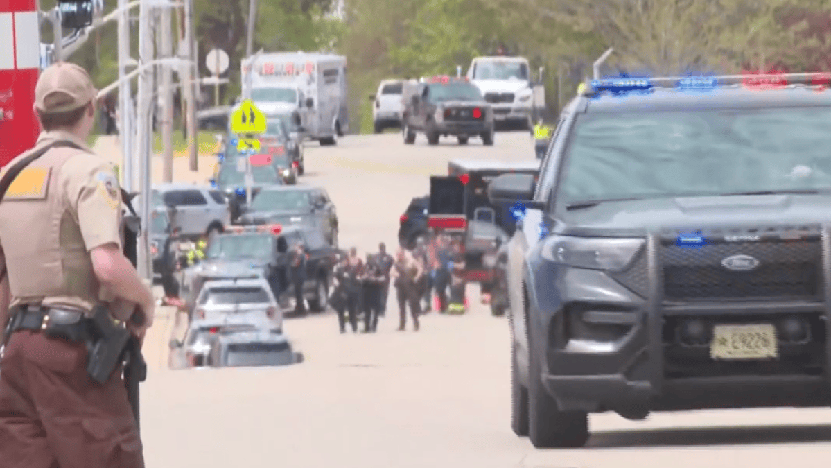 Wisconsin police killed student outside school – NBC Los Angeles - Vimarsana News
