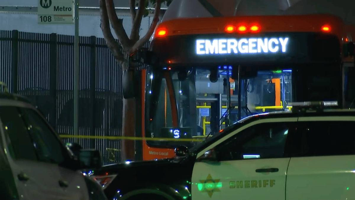 Passenger shot and killed on Metro bus in Commerce – NBC Los Angeles