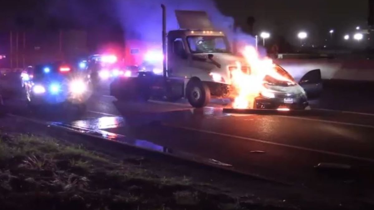 Woman Encounters Horrific Crash Scene After Finding Stolen Car Nbc Los Angeles