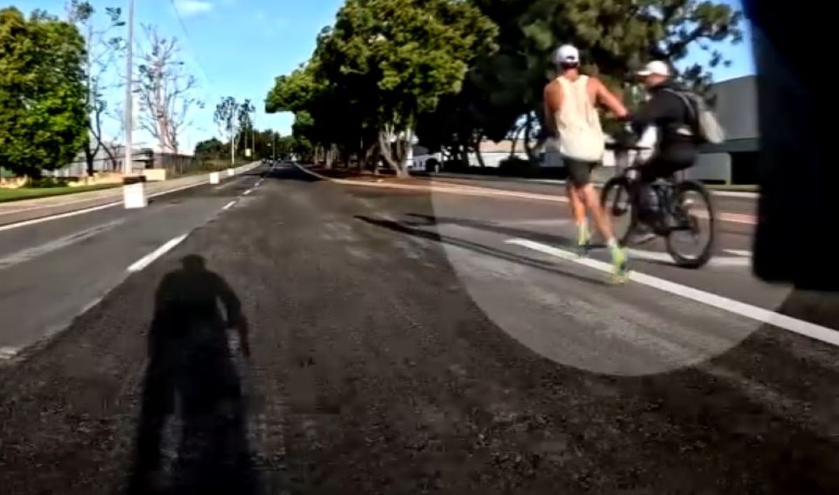Runner disqualified as OC Marathon winner for receiving water from dad during race