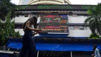Asia markets set to fall after starting the week on strong footing; India election results awaited