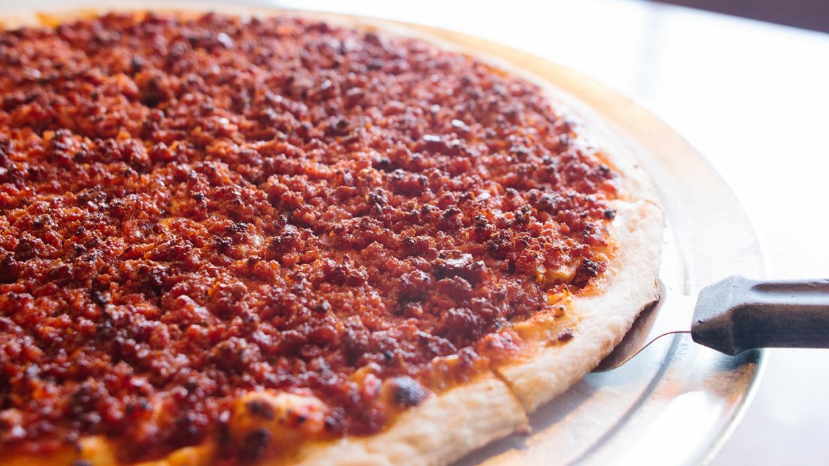 Domenico’s marks its 70th anniversary with pizza deals and flavorful