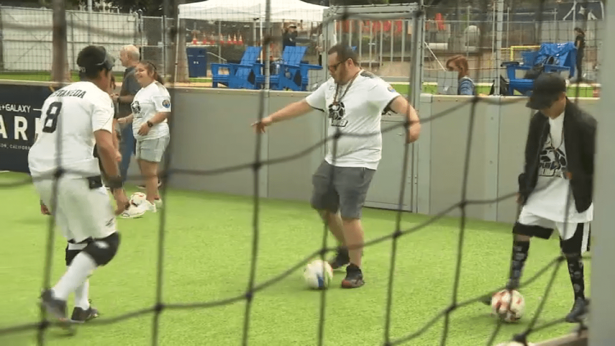 USA Blind Soccer players teach LAUSD students – NBC Los Angeles