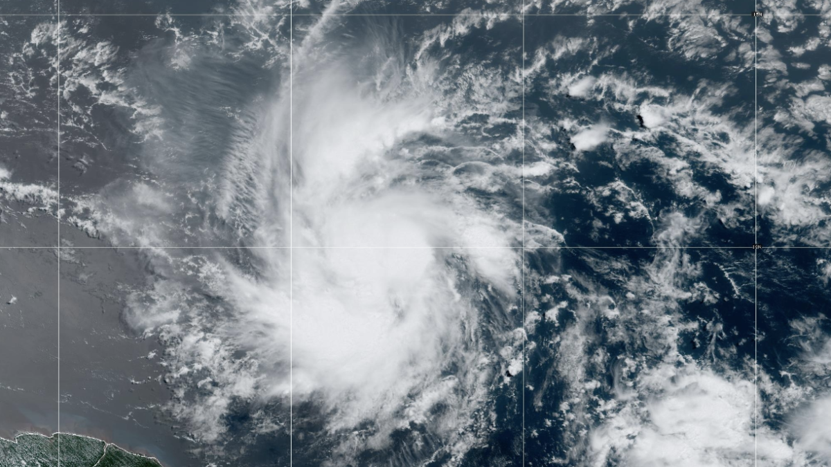 Tropical Storm Beryl forecast to a major hurricane NBC Los Angeles