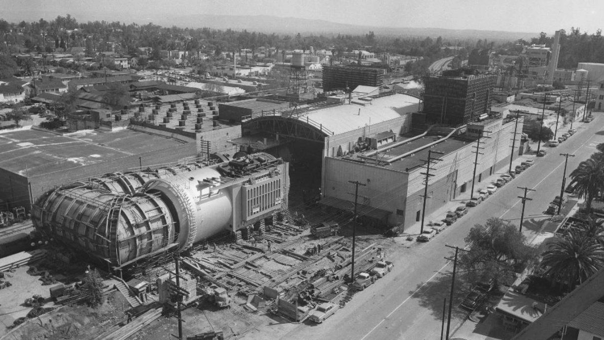 Explore a storied wind tunnel reimagined for ArtCenter at this 'Supersonic' celebration – NBC Los Angeles - Vimarsana News