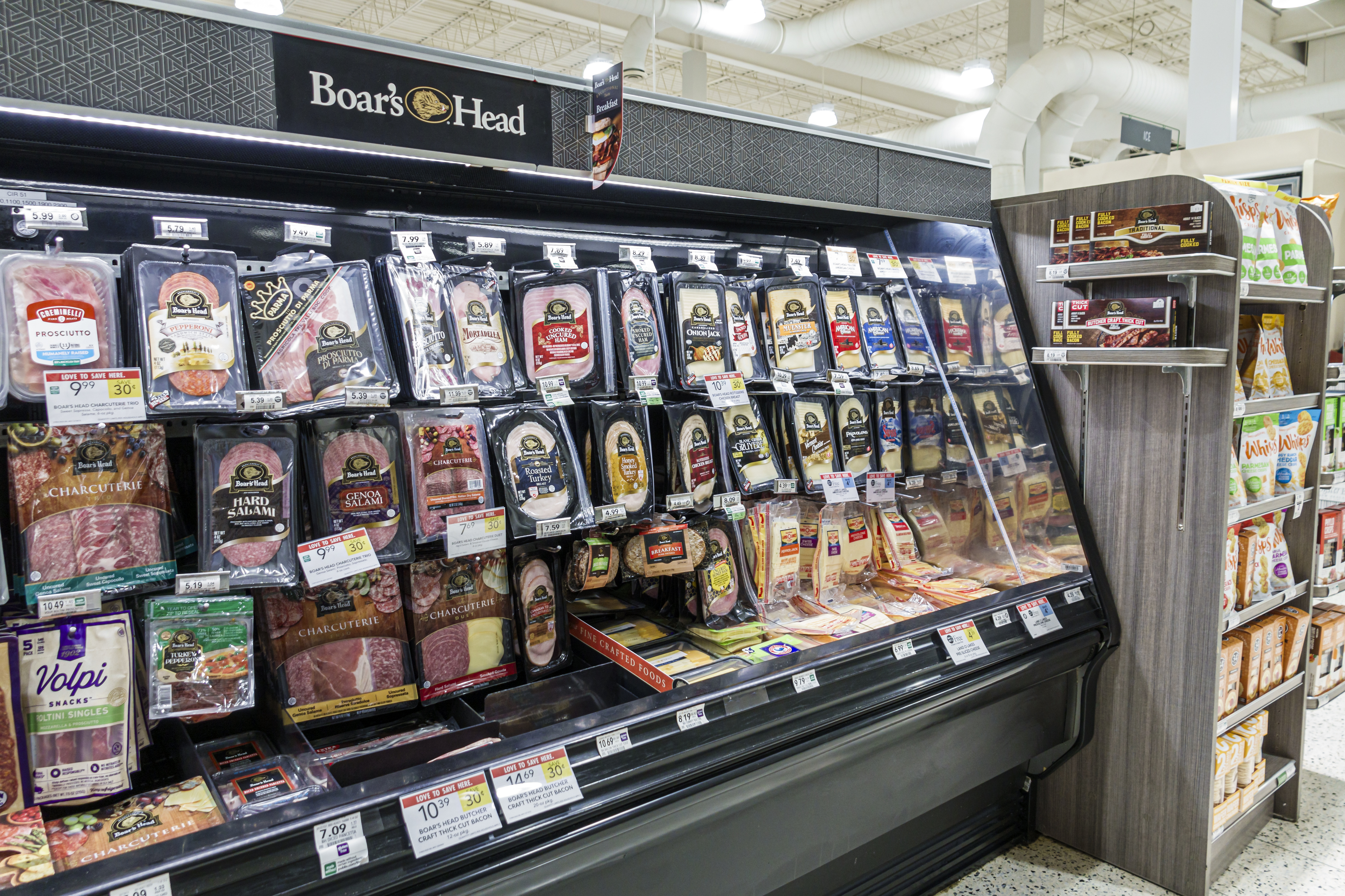 Boar’s Head recalls 200,000 pounds of deli meat over possible listeria