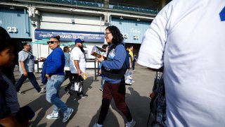 Cincinnati Reds v Los Angeles Dodgers