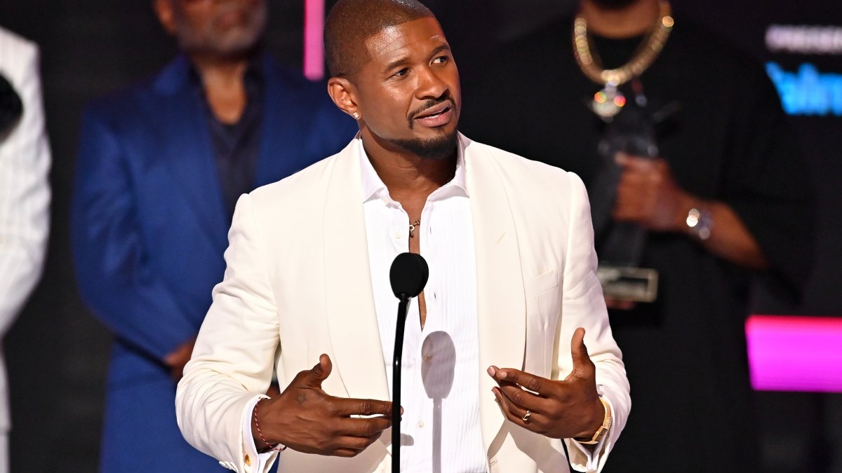 BET posts ‘unfiltered’ Usher speech after censorship during live awards