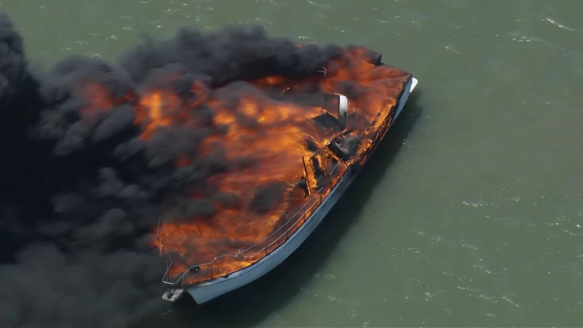 Boat on fire in San Francisco Bay. (July 8, 2024)