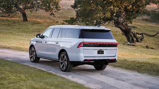 2025 Lincoln Navigator