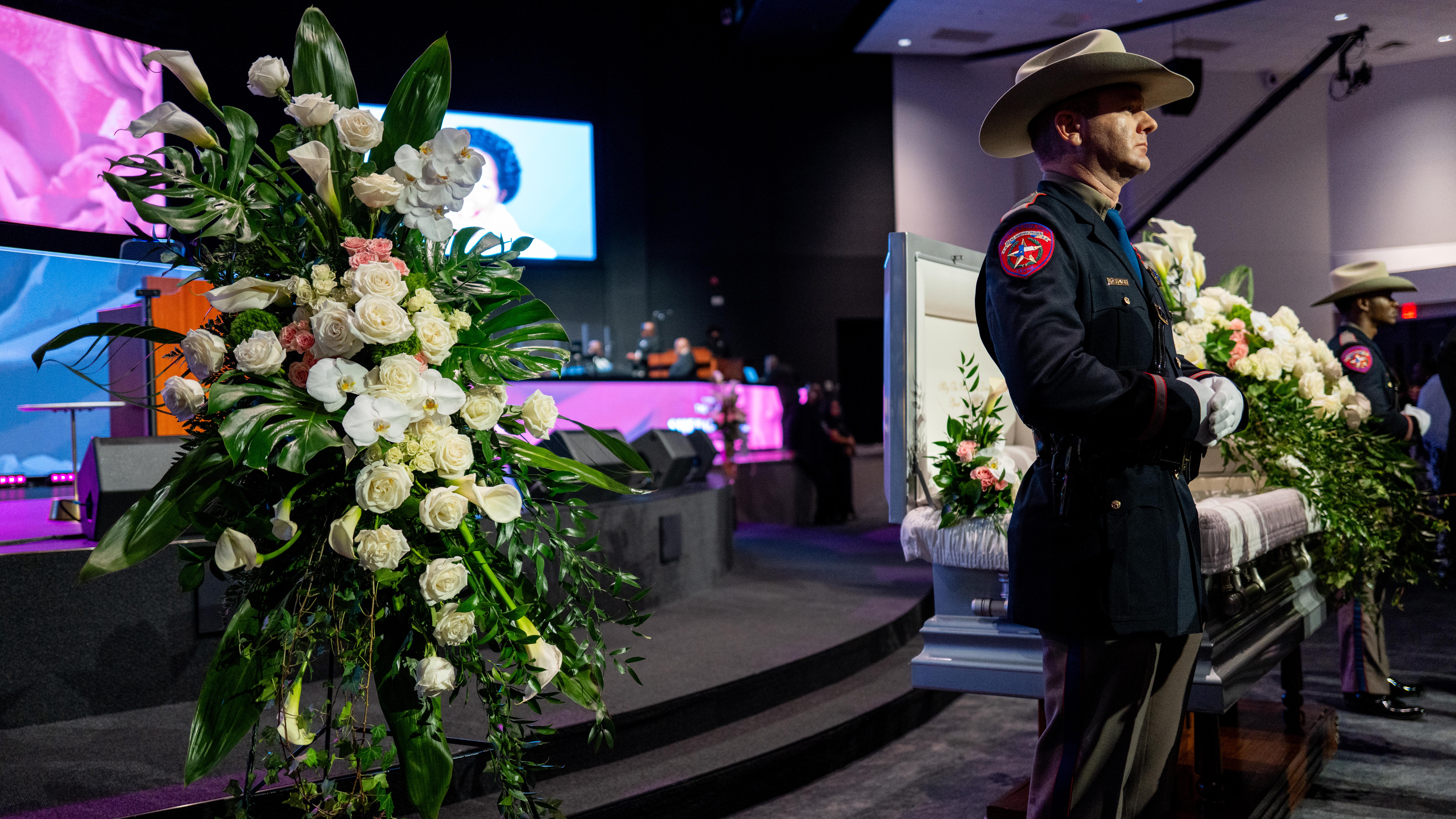 LIVE NOW VP Kamala Harris will eulogize longtime US Rep. Sheila Jackson Lee, among Congress