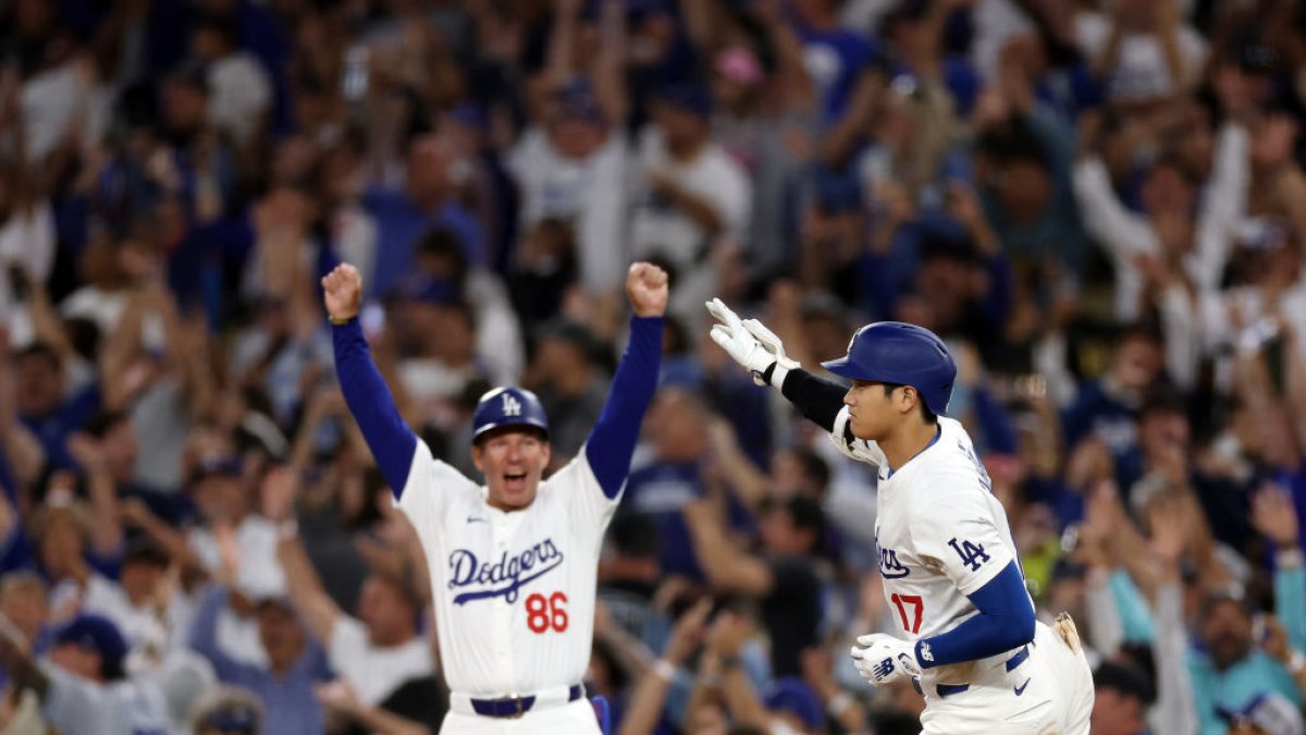 Los Angeles Dodgers news Shohei Ohtani hits walkoff grand slam to