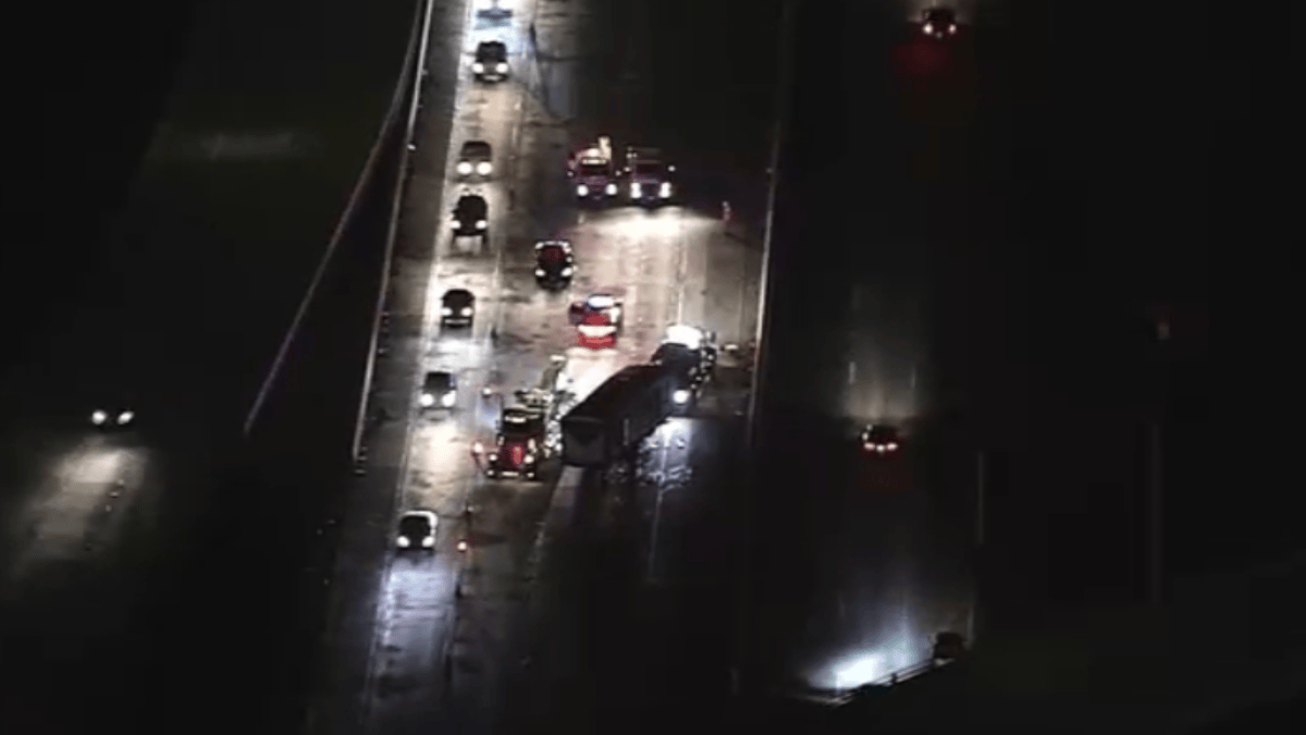 Overturned semi-truck crash causes traffic backup in Diamond Bar – NBC ...
