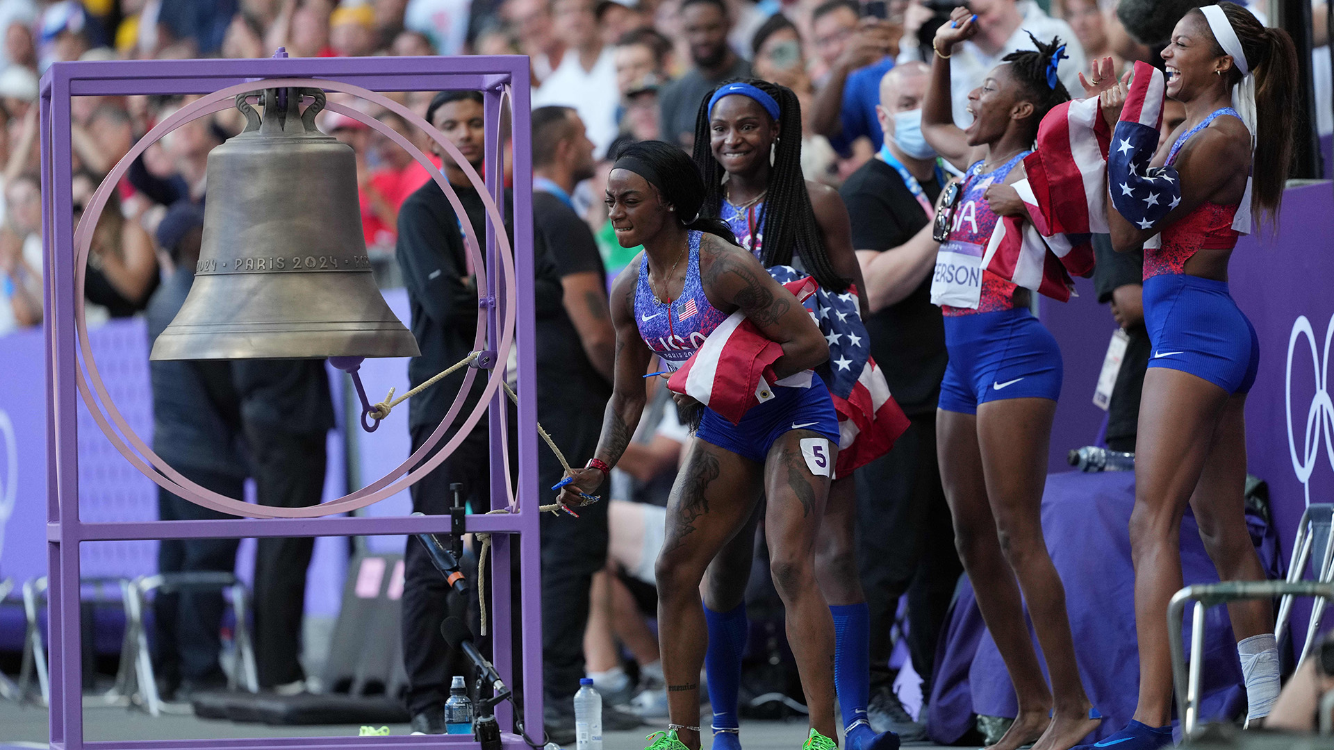 Sha’carri Richardson celebrates with Melissa Jefferson, Twanisha Terry, of USC, and Gabrielle Thomas (USA) after winning the women’s 4x100m relay final during the Paris 2024 Olympic Summer Games at Stade de France. Mandatory Credit: James Lang-USA TODAY Sports