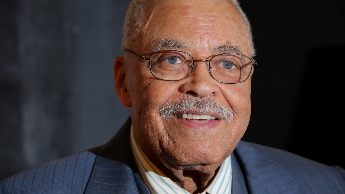 Remembering James Earl Jones: Broadway mourns legendary actor – NBC Los ...