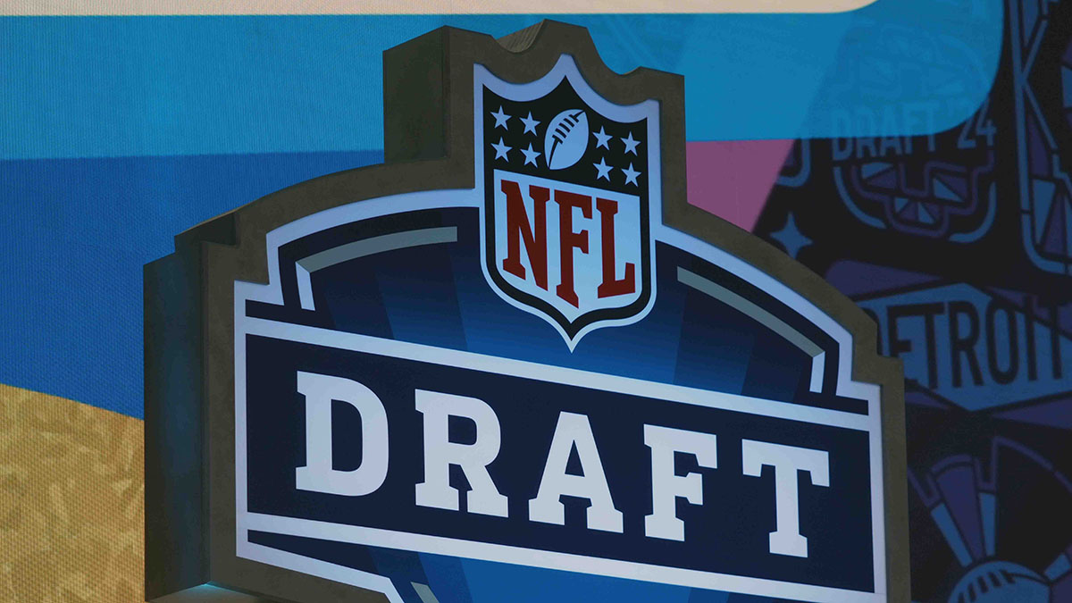 2025 NFL Draft order Where Patriots stand in first round after Week 17