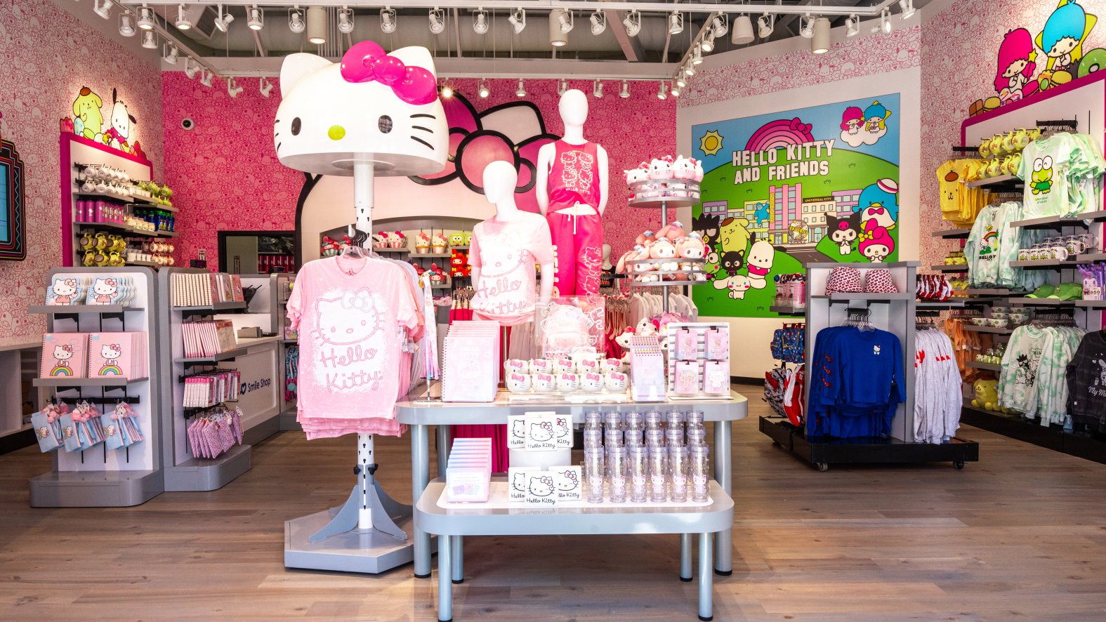 Hello Kitty and Friends Cafe to open at LAโs Universal CityWalk โ NBC ...