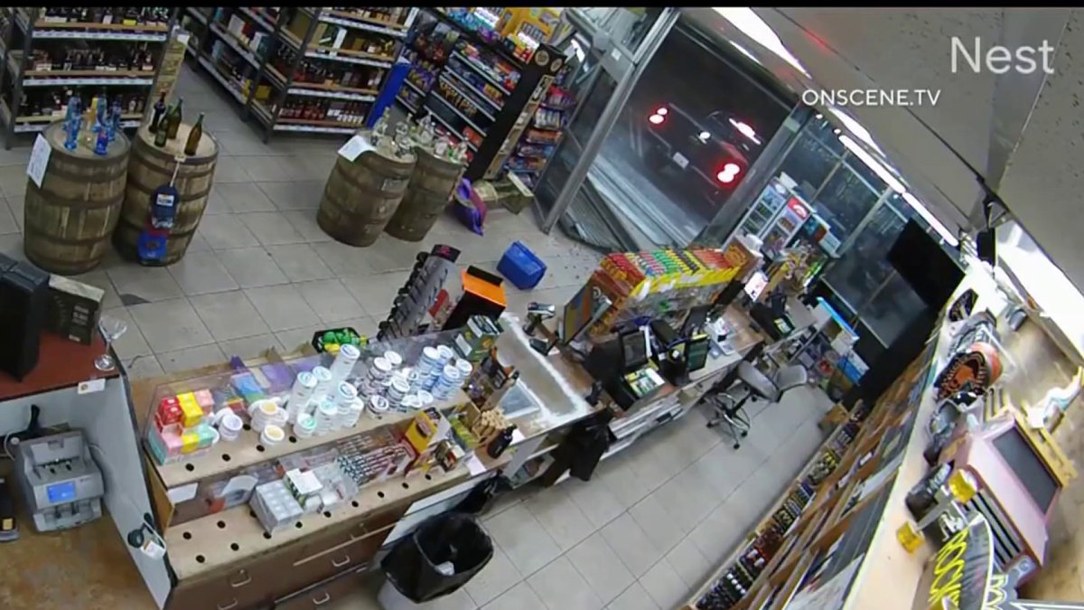 Thieves use truck to break into Sunland liquor store – NBC Los Angeles