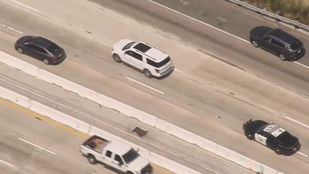 Officers chase SUV driver on LA streets and freeways – NBC Los Angeles