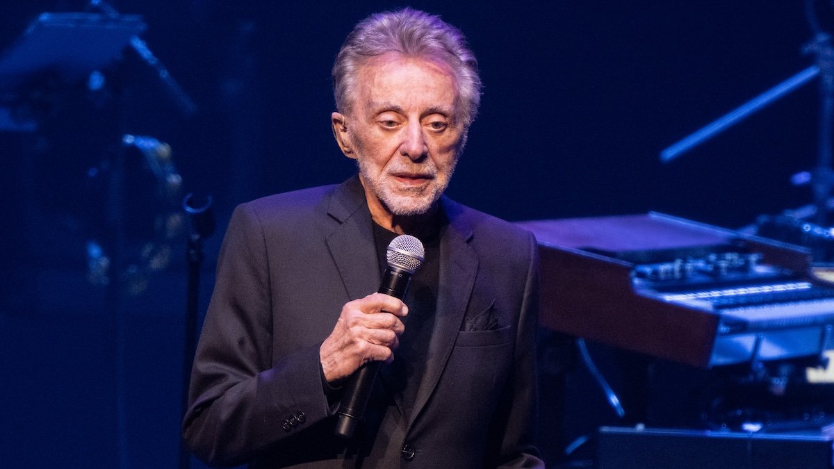 Frankie Valli responds to fans’ concerns after viral videos – NBC Los