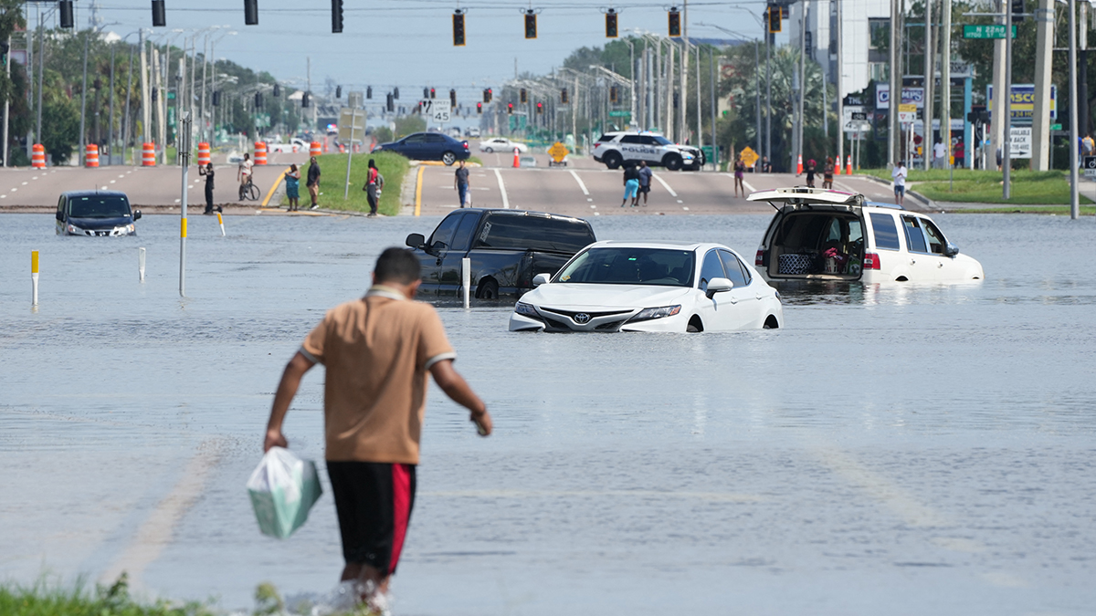 Live Updates Hurricane Milton makes landfall in Florida NBC Los Angeles