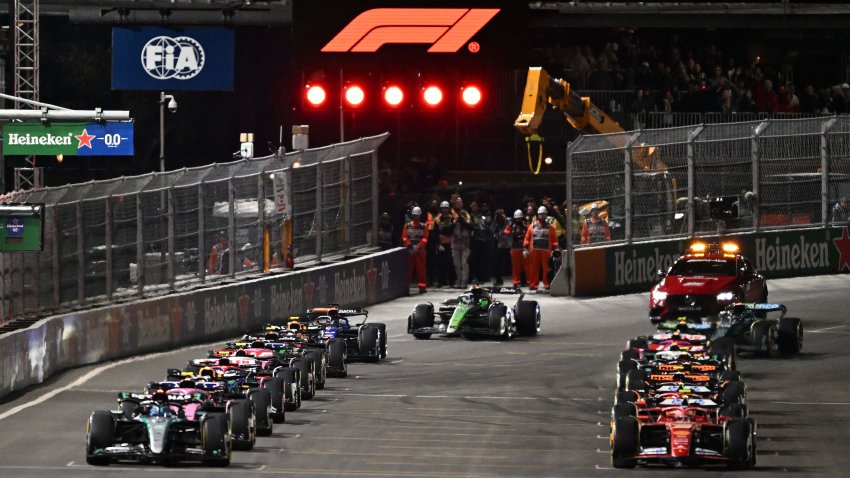 The starting grid prepares for the start of the Formula One Las Vegas Grand Prix