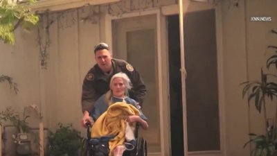 Elderly rescued from Mountain fire