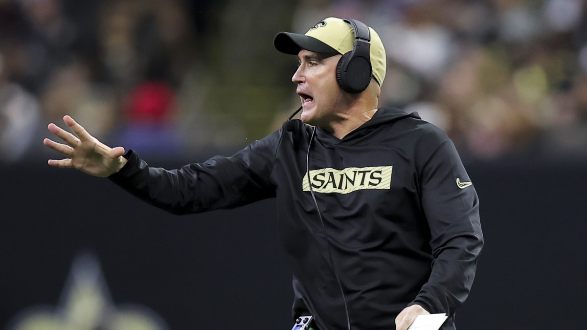 Saints Snap Losing Streak Under Interim Coach Rizzi