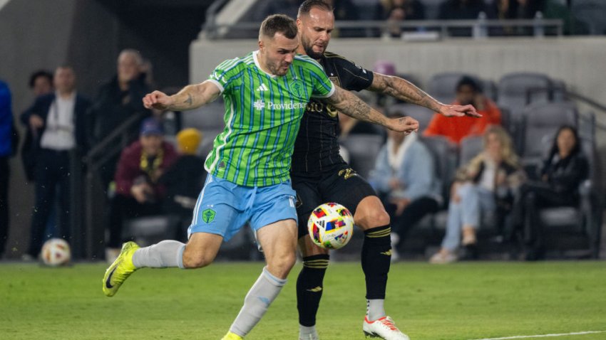 LAFC v Seattle Sounders - Conference Semifinal