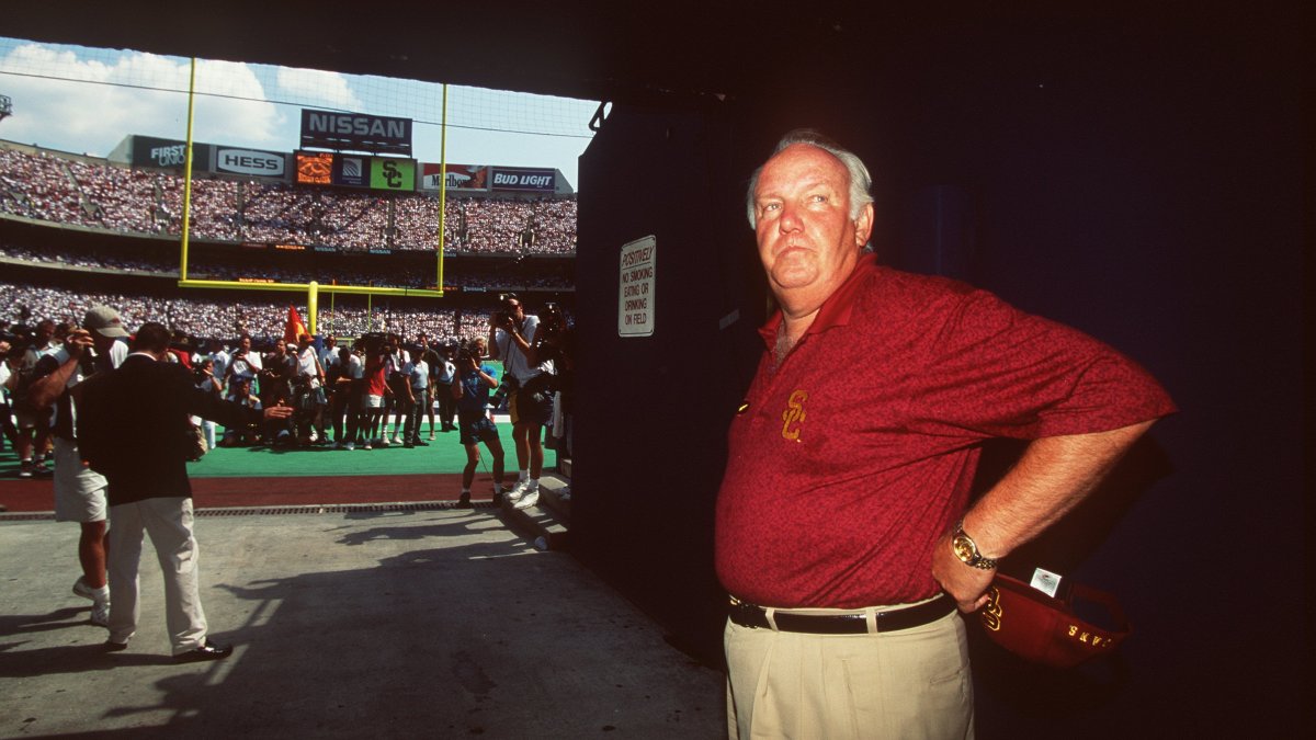 USC and Rams coaching legend John Robinson dies at 89 – NBC Los Angeles