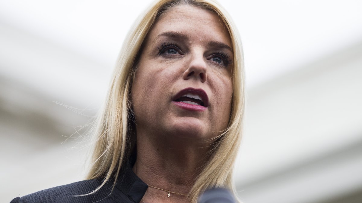 5 things to know about pam bondi nbc los angeles