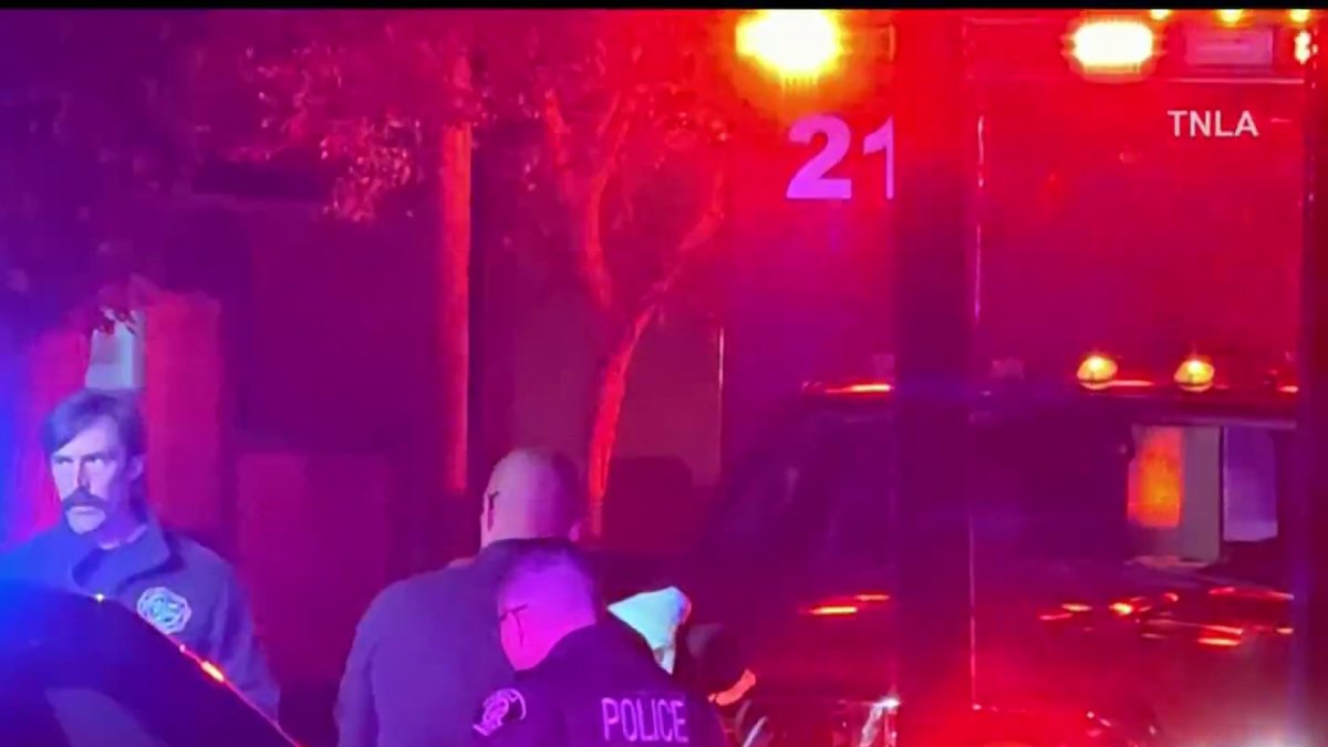 3 stabbed in possible road rage incident in Glendale – NBC Los Angeles