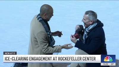 Man clears Rockefeller Center ice rink for epic proposal