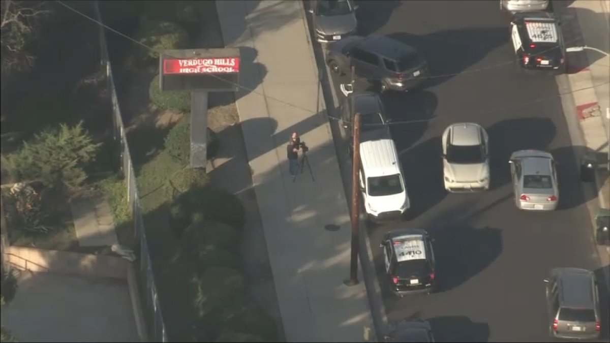 2 teens hospitalized after stabbing at Verdugo Hills High School – NBC ...