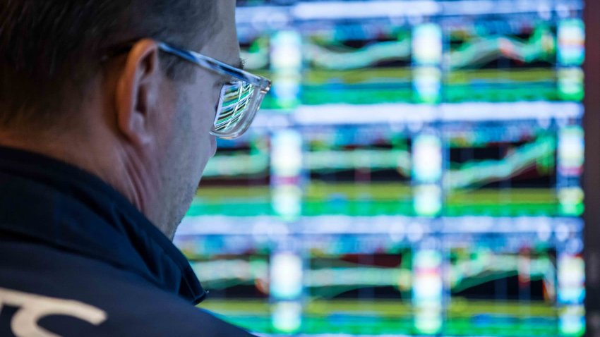 Traders work on the floor of the New York Stock Exchange on Jan. 10, 2025 in New York City.