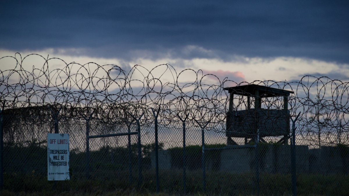 What to know about Guantanamo Bay, the base where Trump will send ‘criminal aliens' 1