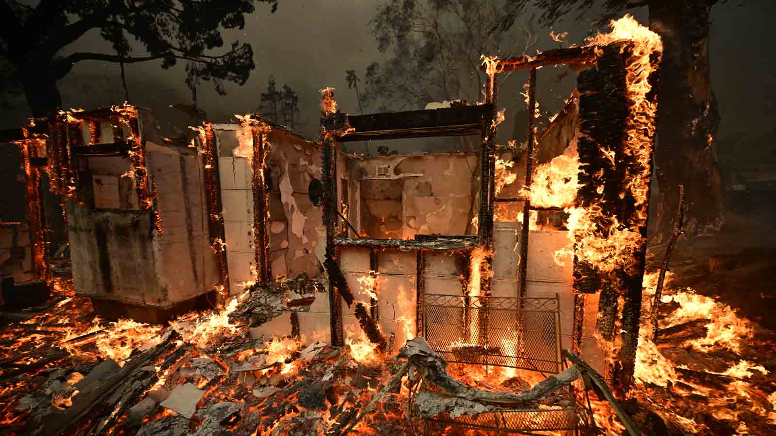 California Wildfires Rage as Hollywood Hills Faces Destruction