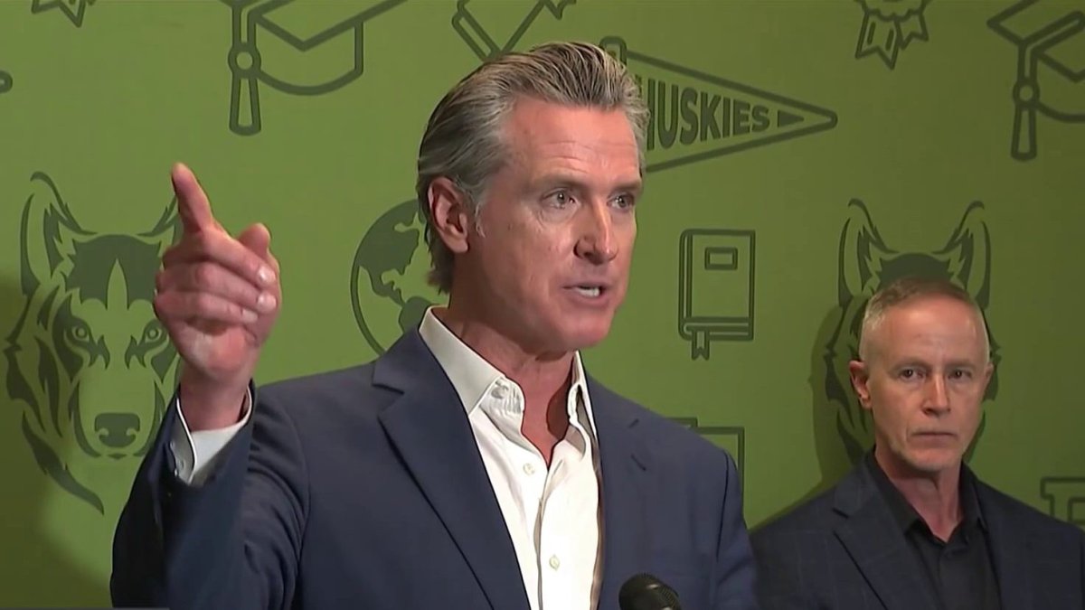 Governor Newsom addresses wildfire impact and recovery plans at East Los Angeles College