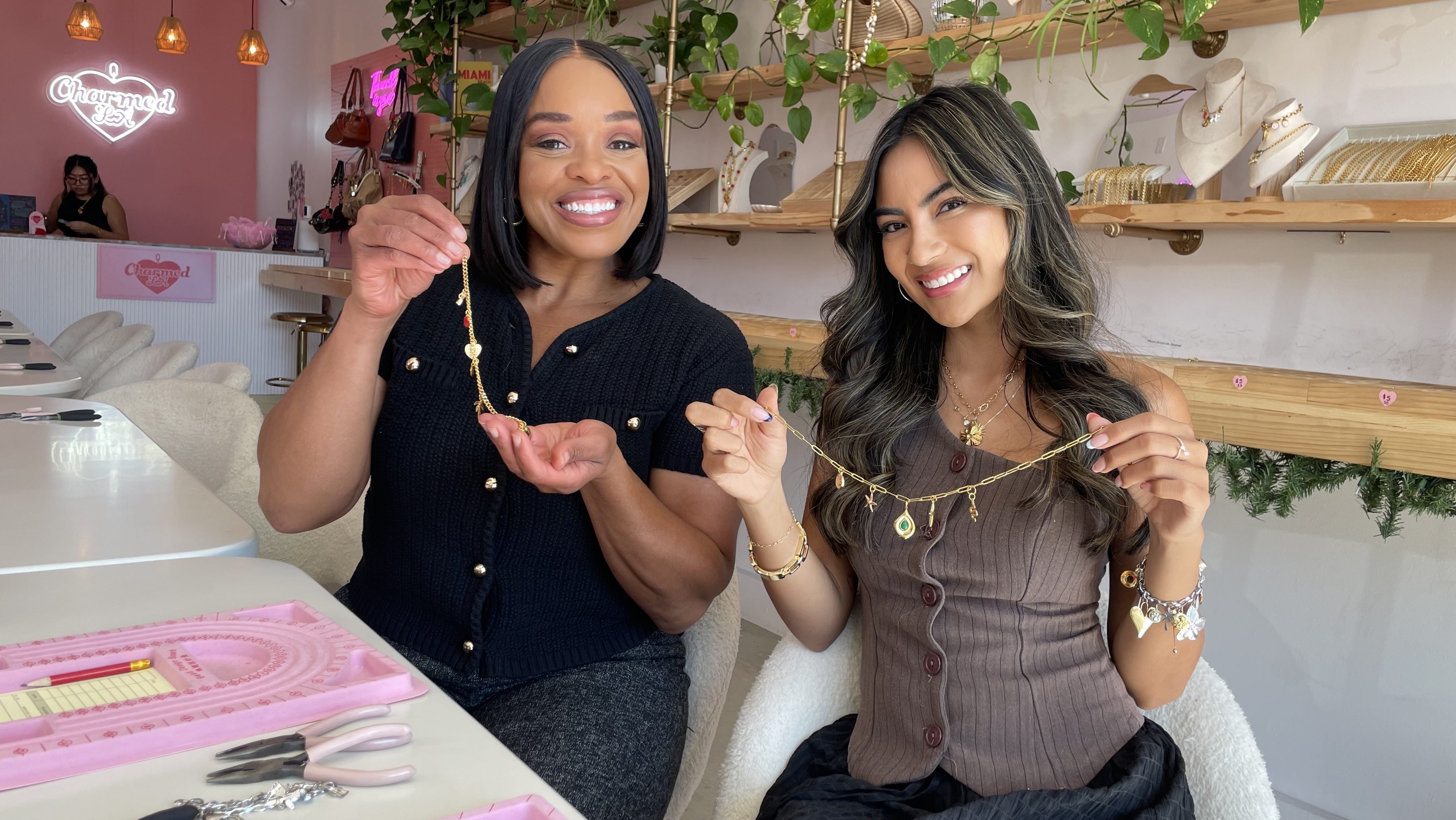 Create unique charm jewelry at Charmed LA – NBC Los Angeles