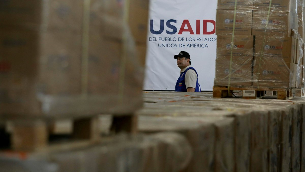 USAID website goes offline in Trump's 2-week-old freeze on foreign aid worldwide 1