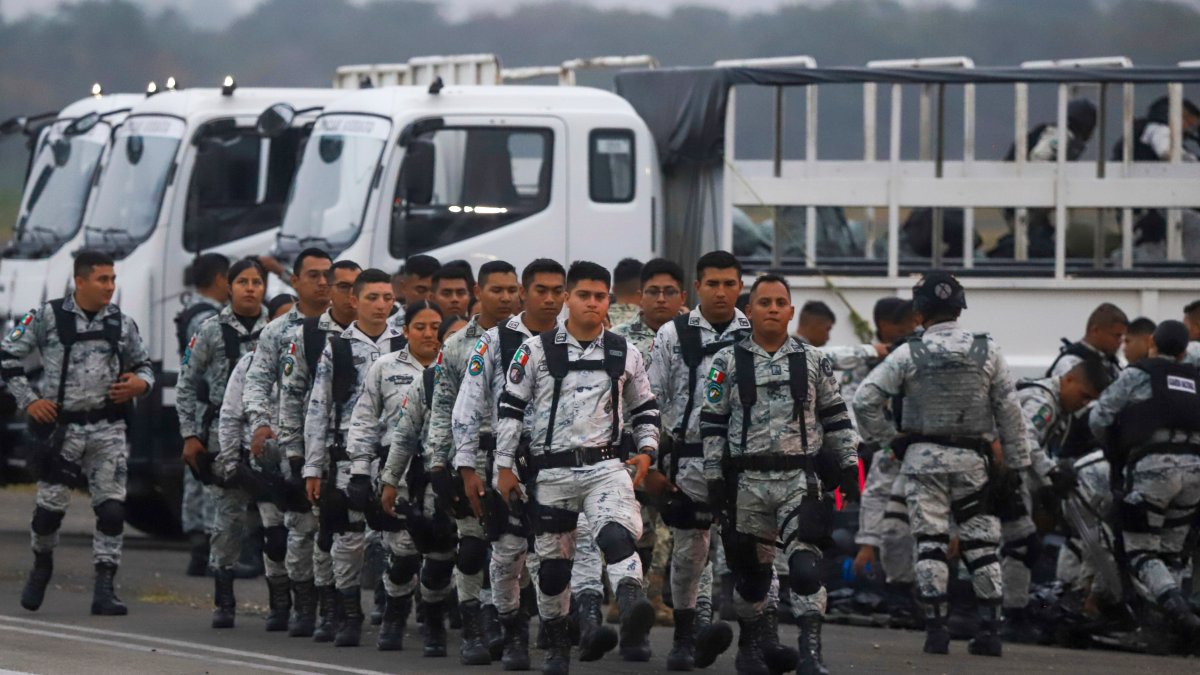 Mexico deploys soldiers to US border amid Trump’s tariff threats – NBC ...