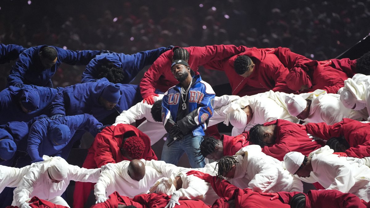 Drake sues UMG after Kendrick's Super Bowl diss performance