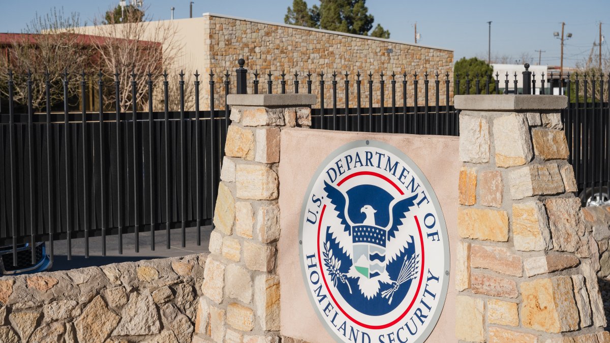 Feeling hopeless in custody, many drop claims to remain in the US, leave voluntarily 14