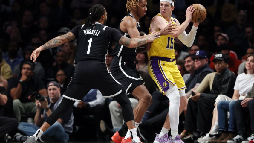 Los Angeles Lakers v Brooklyn Nets