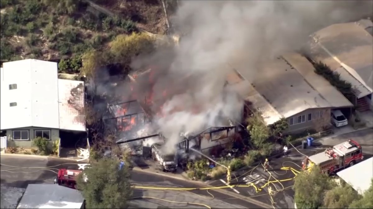 Woman killed in Calabasas mobile home fire – NBC Los Angeles