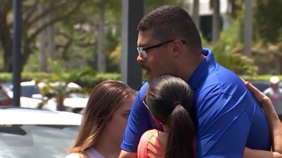 Driver narrowly escapes plane that crashed in Boca Raton