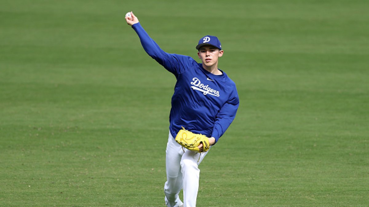 Los Angeles Dodgers news: His tears dried, Dodgers rookie Roki Sasaki looks to bounce back on the road in front of Philly fans – NBC Los Angeles