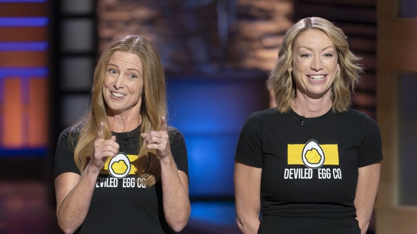Alexi Wellman (left) and Raechel Van Buskirk pitch Deviled Egg Co. on ABC’s “Shark Tank.”